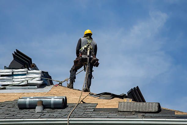 Professional Gutter Installation technician working in Elm Grove, WI
